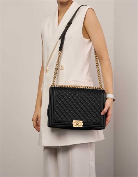 chanel le bot|Chanel large bag.